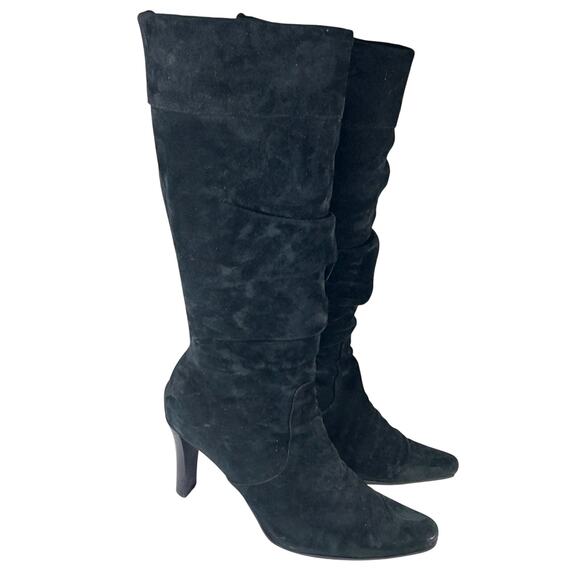 WHITE MOUNTAIN! BLACK GENUINE SUEDE LEATHER SCRUNCHY BOHO CHIC BOOTS! SZ 7.5M - Picture 1 of 11